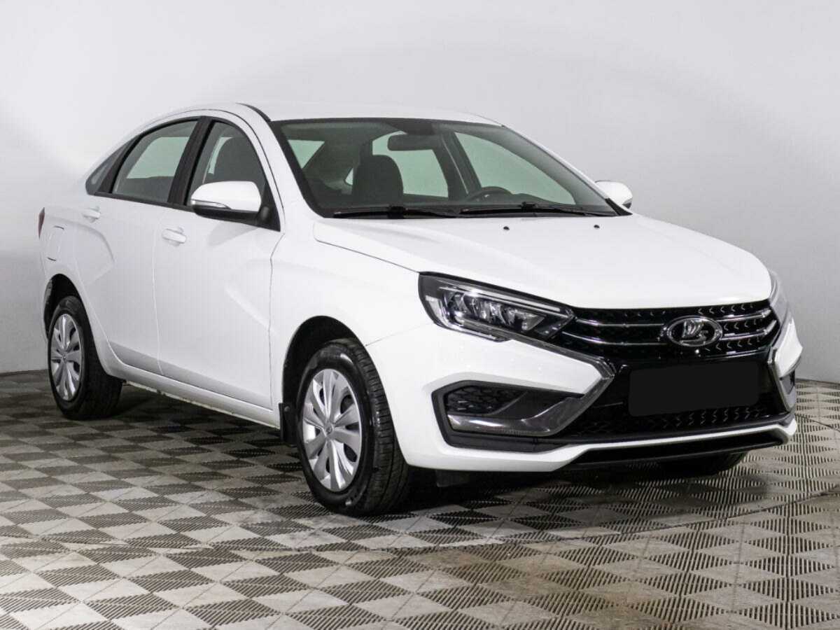 Lada (ВАЗ) Vesta с пробегом — 2023 год. Фото: #2