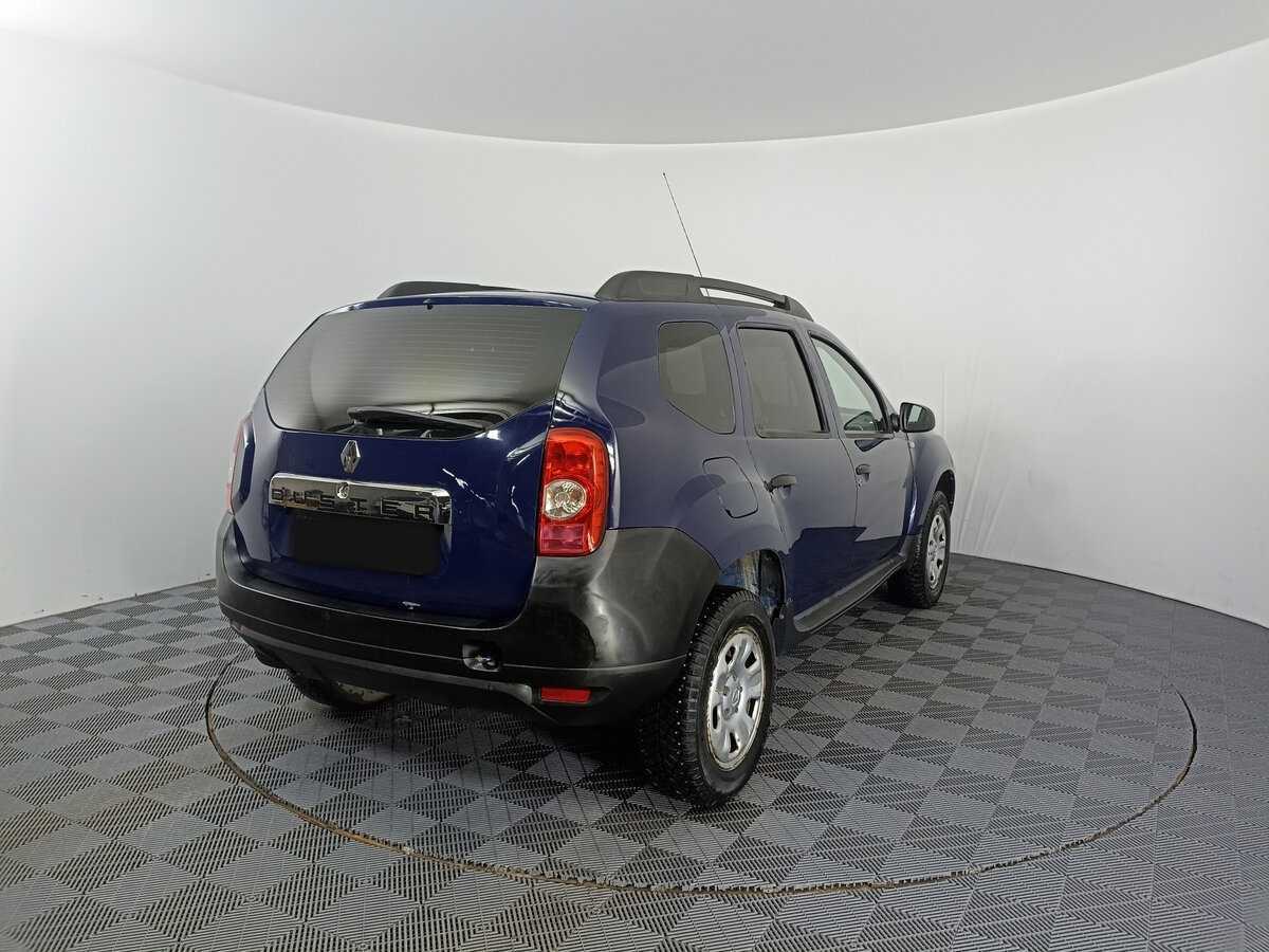 Renault Duster с пробегом — 2013 год. Фото: #4
