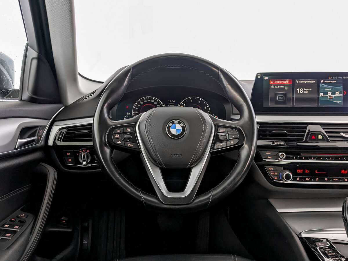 BMW 5 серии с пробегом — 2019 год. Фото: #17