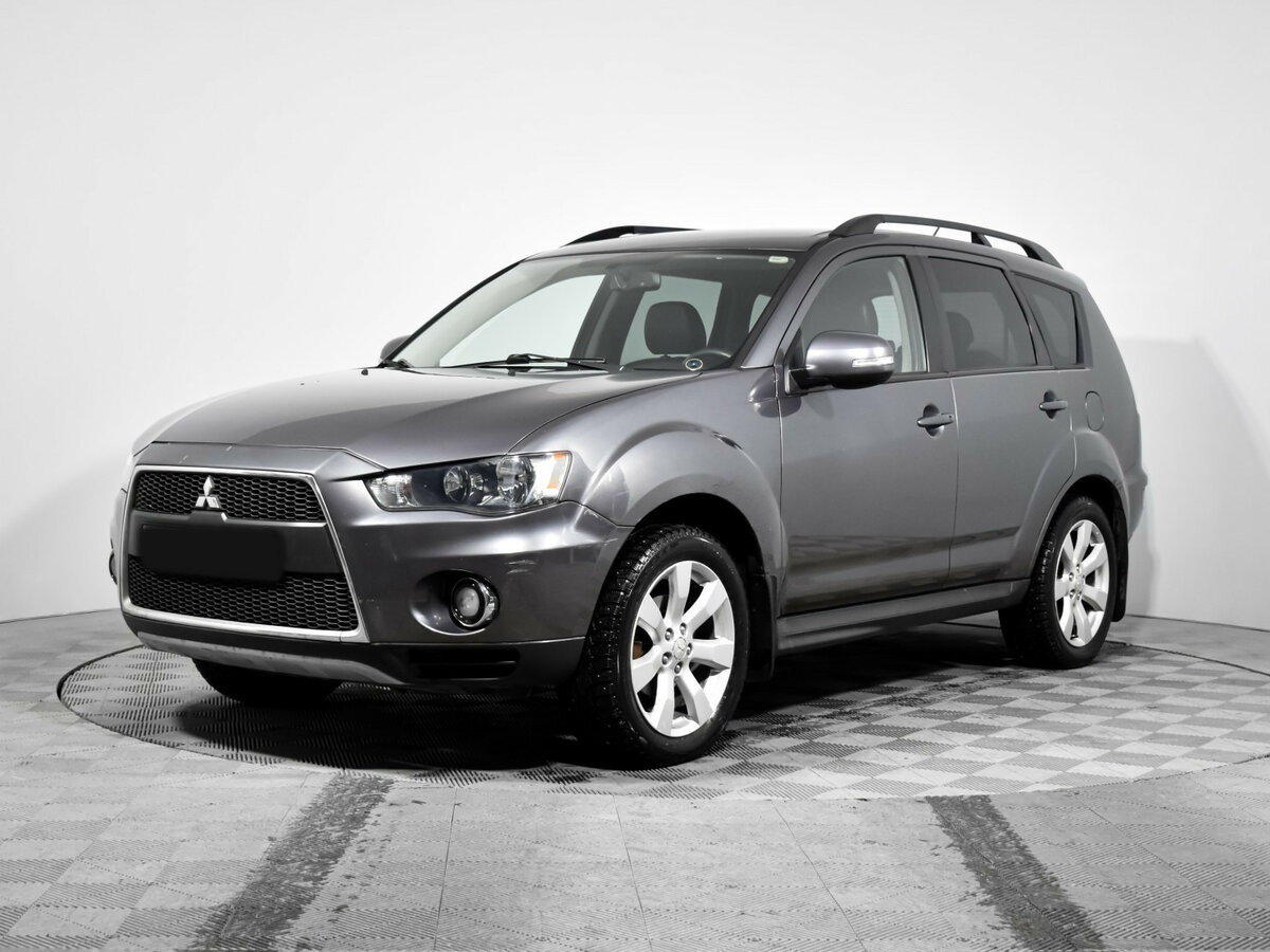 Mitsubishi Outlander с пробегом — 2012 год. Фото: #0