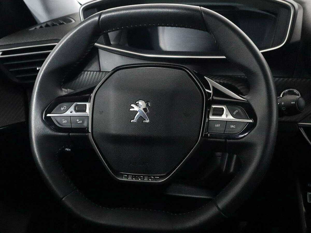 Peugeot 2008 с пробегом — 2021 год. Фото: #12