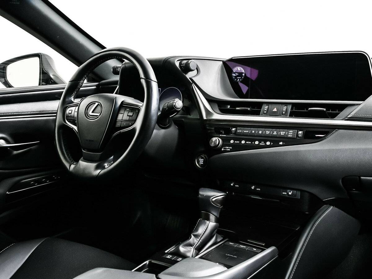Lexus ES с пробегом — 2021 год. Фото: #8