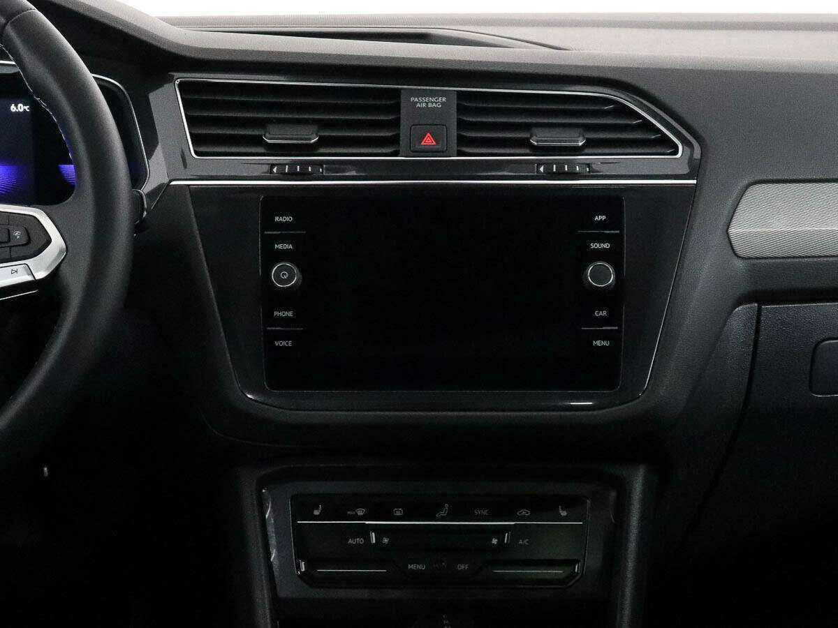 Volkswagen Tiguan с пробегом — 2022 год. Фото: #9