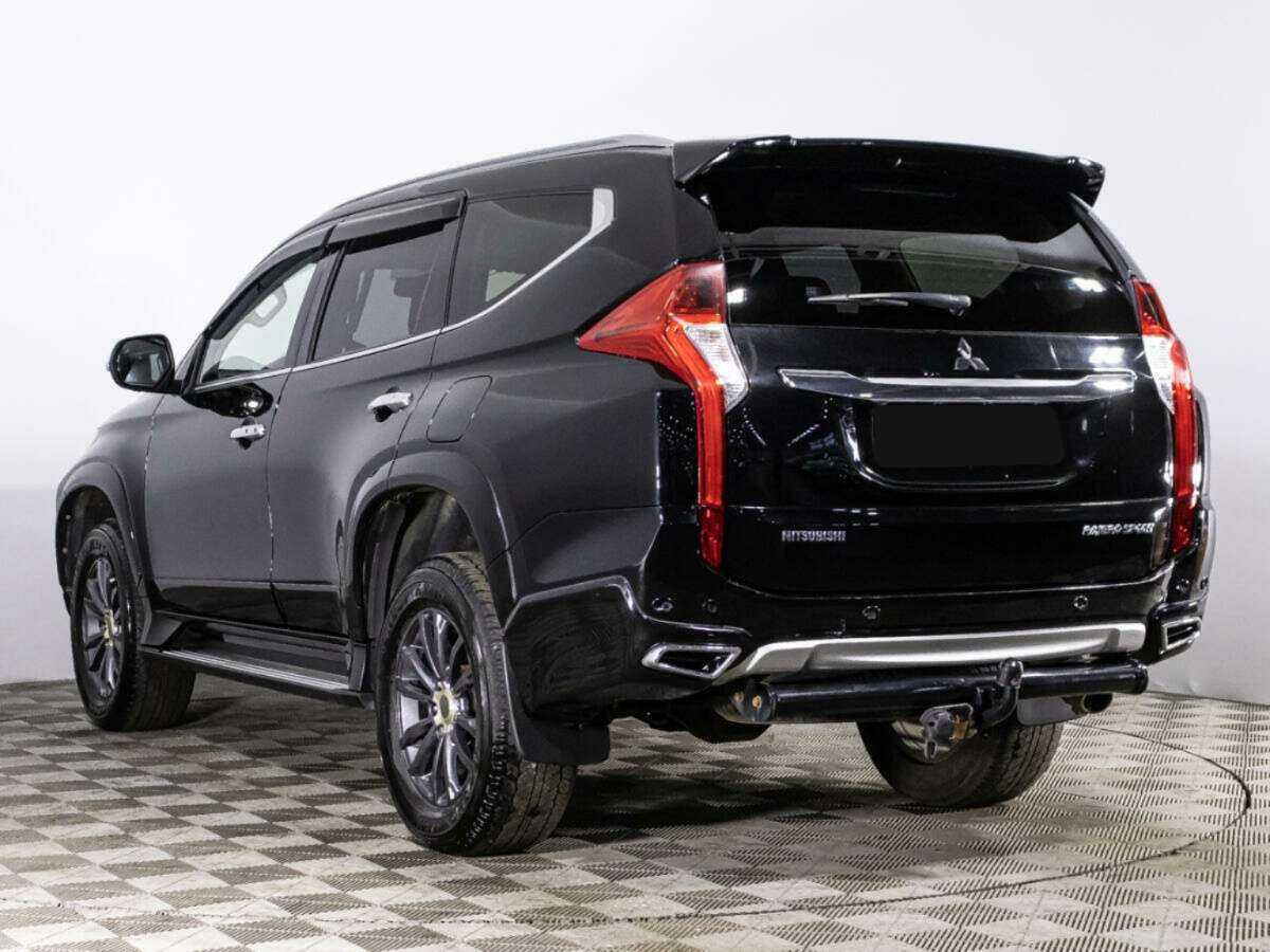 Mitsubishi Pajero Sport с пробегом — 2020 год. Фото: #6