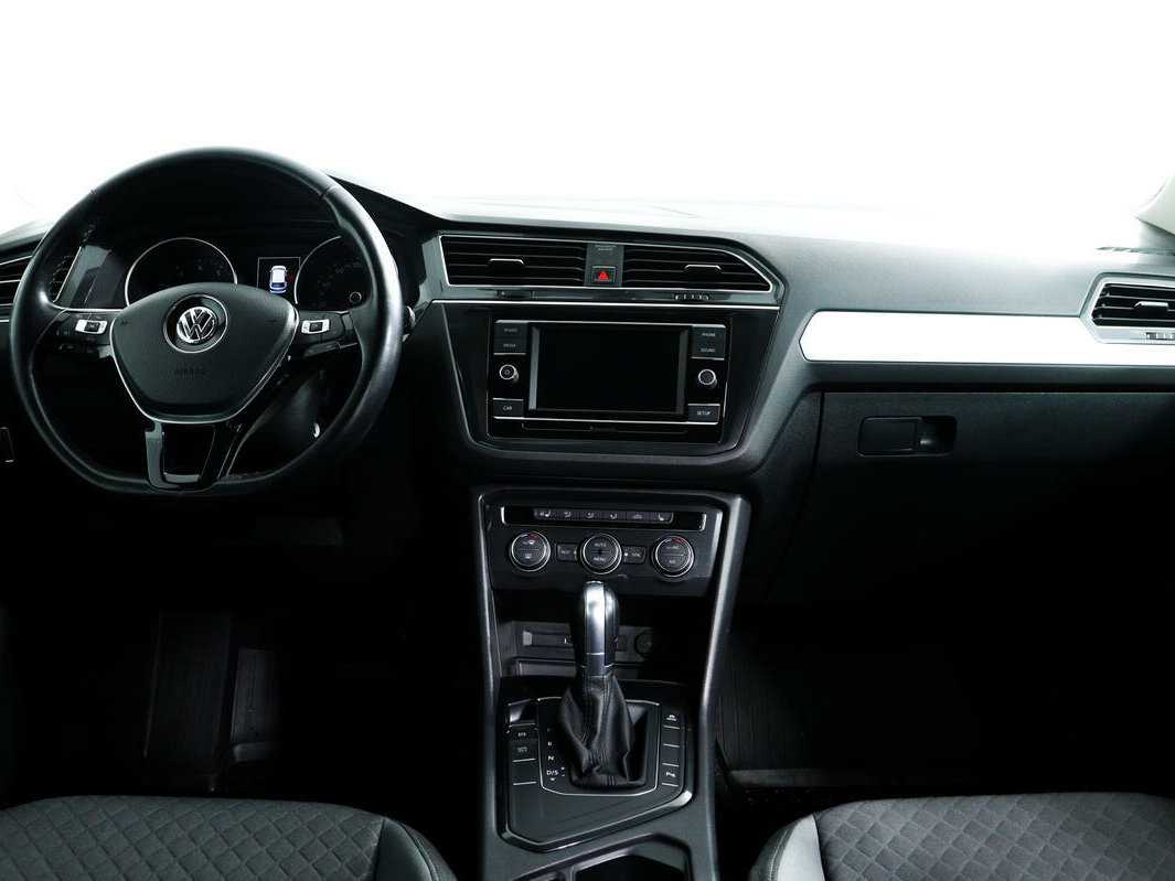 Volkswagen Tiguan с пробегом — 2017 год. Фото: #10