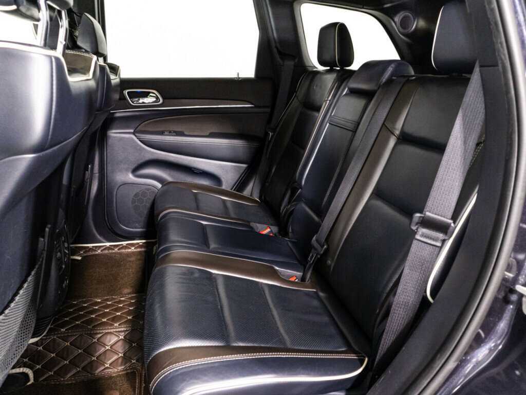 Jeep Grand Cherokee с пробегом — 2014 год. Фото: #9