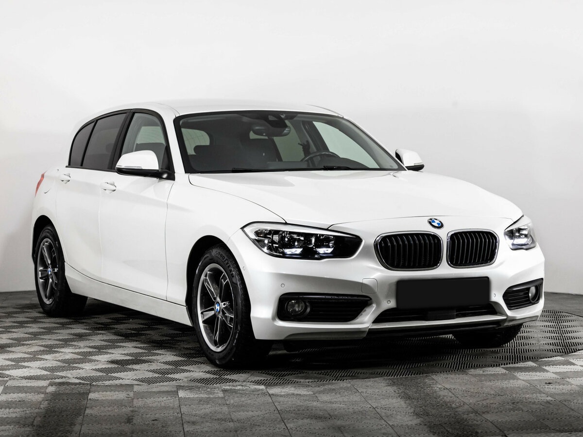 BMW 1 серии с пробегом — 2017 год. Фото: #3
