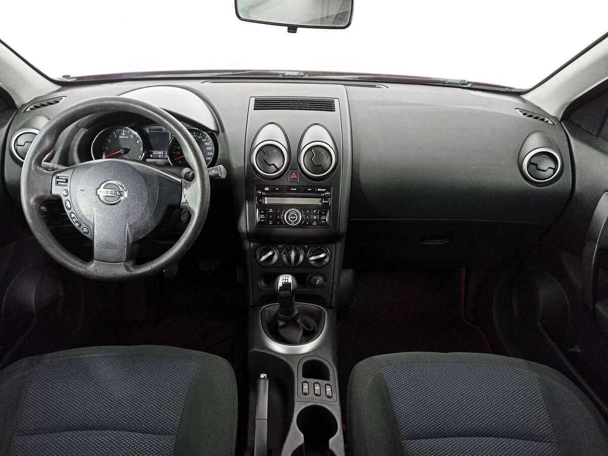 Nissan Qashqai с пробегом — 2010 год. Фото: #11
