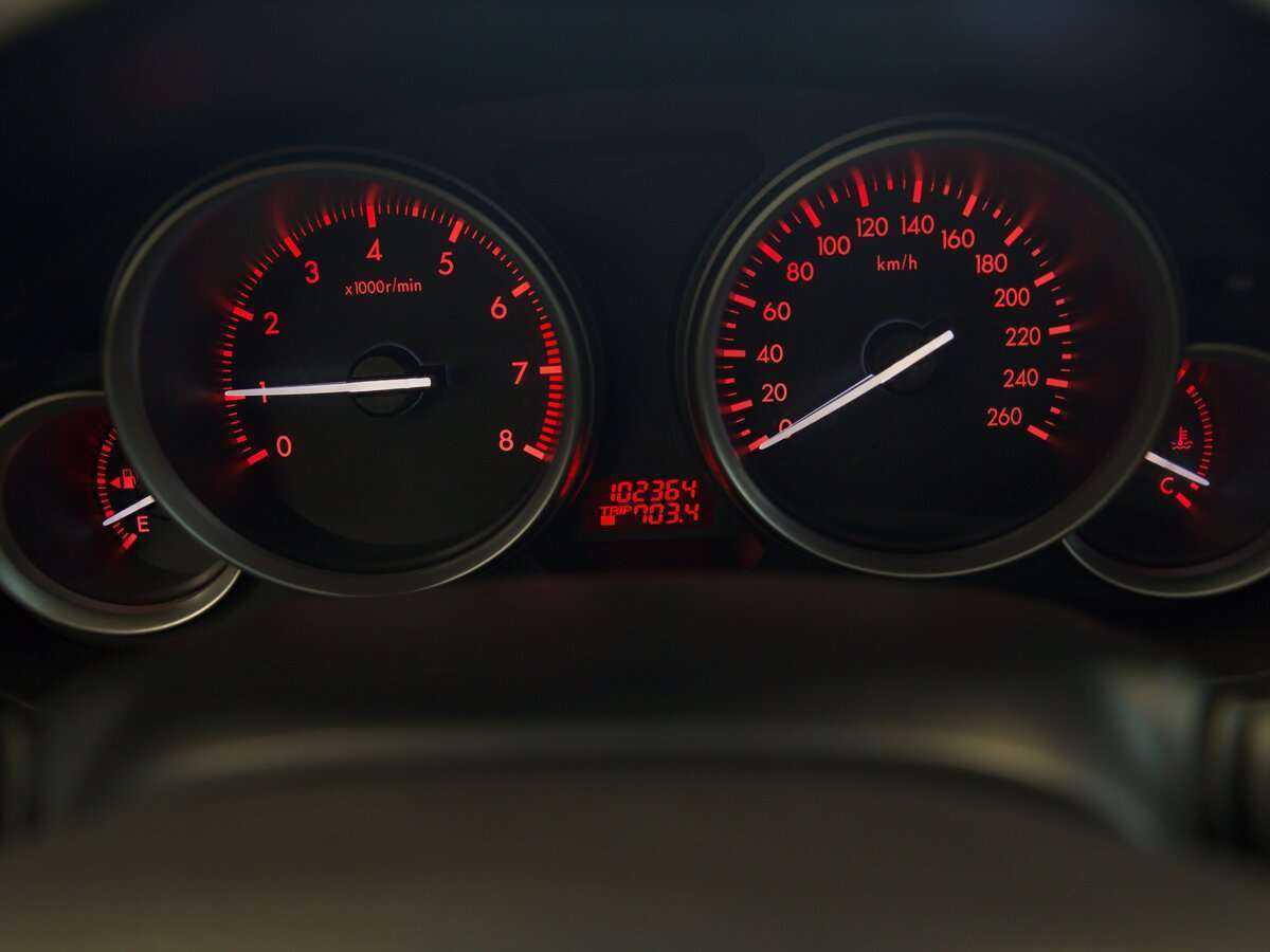 Mazda 6 с пробегом — 2011 год. Фото: #8