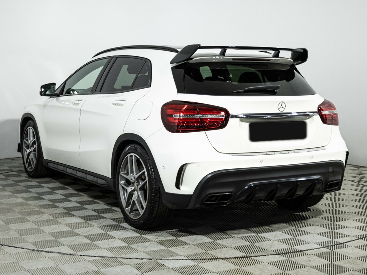 Mercedes-Benz GLA AMG с пробегом — 2019 год. Фото: #6