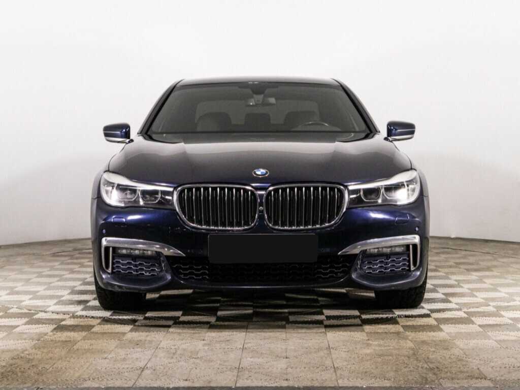 BMW 7 серии с пробегом — 2016 год. Фото: #1