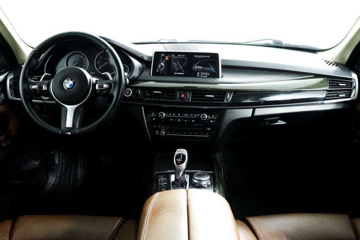 BMW X5 с пробегом — 2015 год. Фото: #10