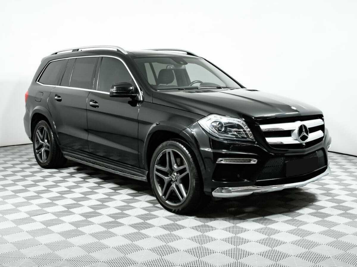 Mercedes-Benz GL-Класс с пробегом — 2014 год. Фото: #2