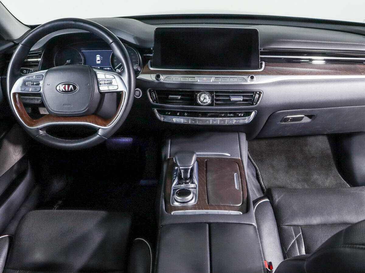Kia K900 с пробегом — 2019 год. Фото: #11