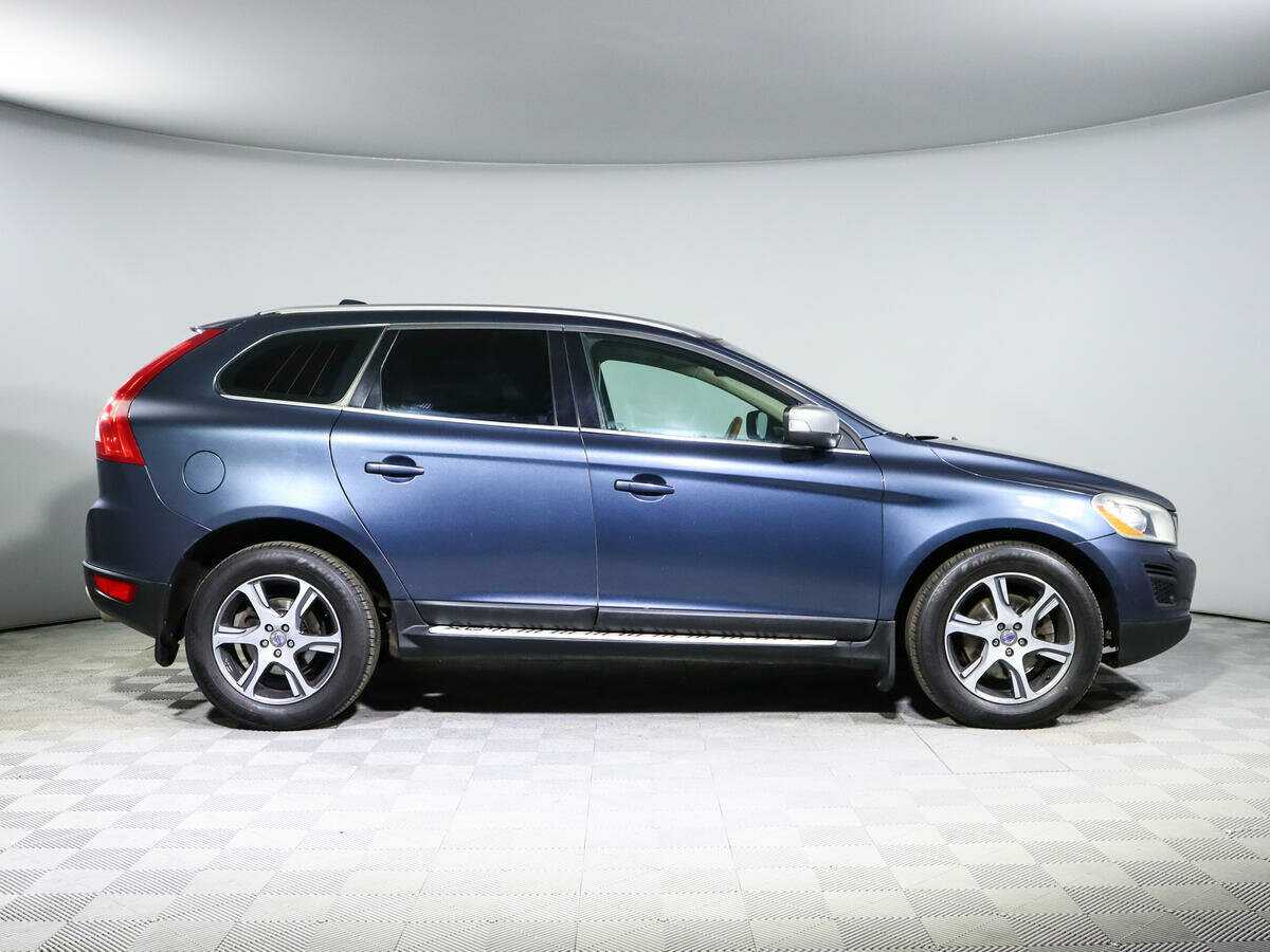 Volvo XC60 с пробегом — 2011 год. Фото: #3