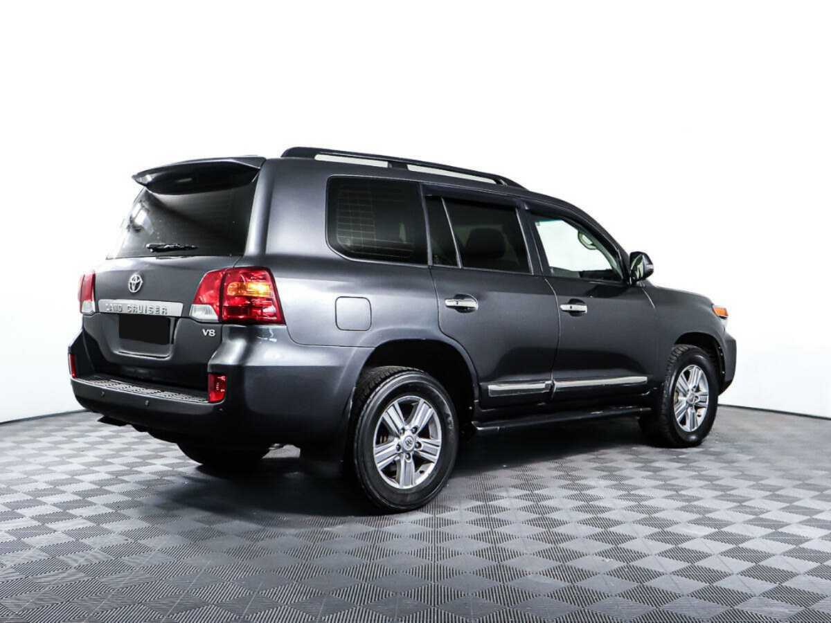 Toyota Land Cruiser с пробегом — 2012 год. Фото: #4