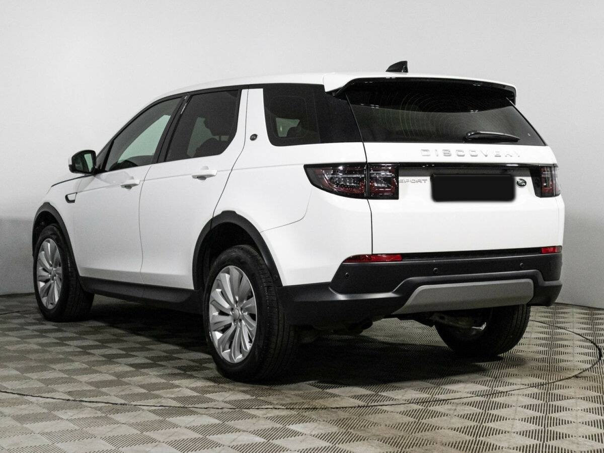 Land Rover Discovery Sport с пробегом — 2021 год. Фото: #6