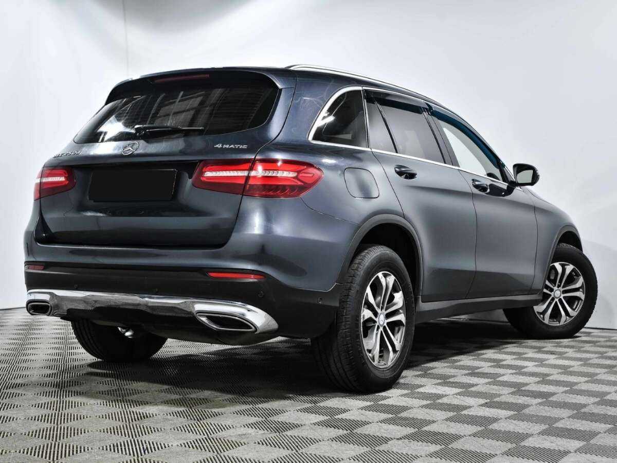 Mercedes-Benz GLC с пробегом — 2016 год. Фото: #3