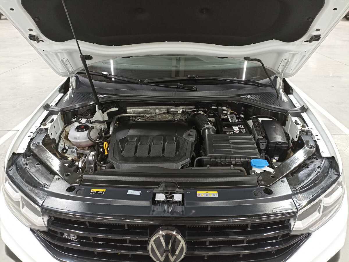 Volkswagen Tiguan с пробегом — 2021 год. Фото: #8