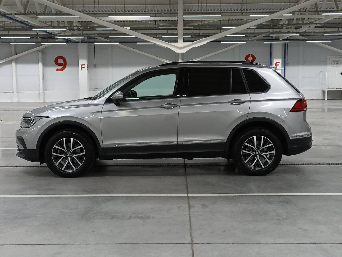 Volkswagen Tiguan с пробегом — 2021 год. Фото: #7