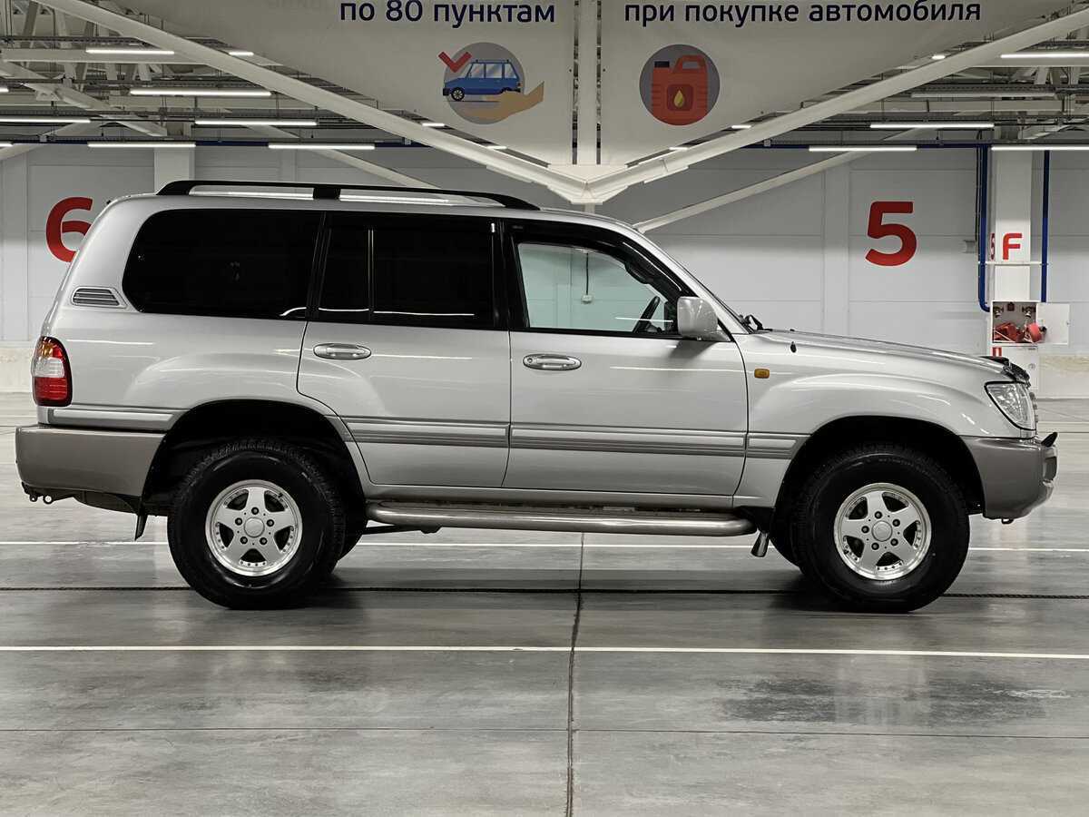 Toyota Land Cruiser с пробегом — 2006 год. Фото: #3
