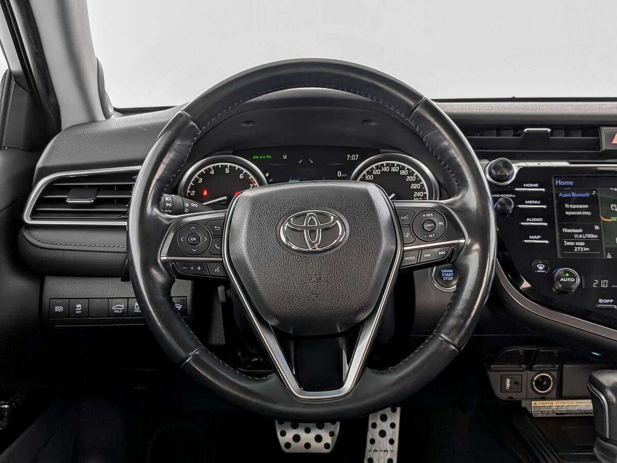 Toyota Camry с пробегом — 2021 год. Фото: #16
