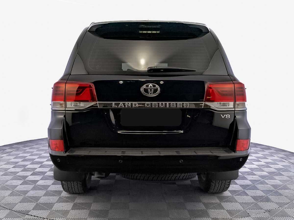 Toyota Land Cruiser с пробегом — 2018 год. Фото: #5