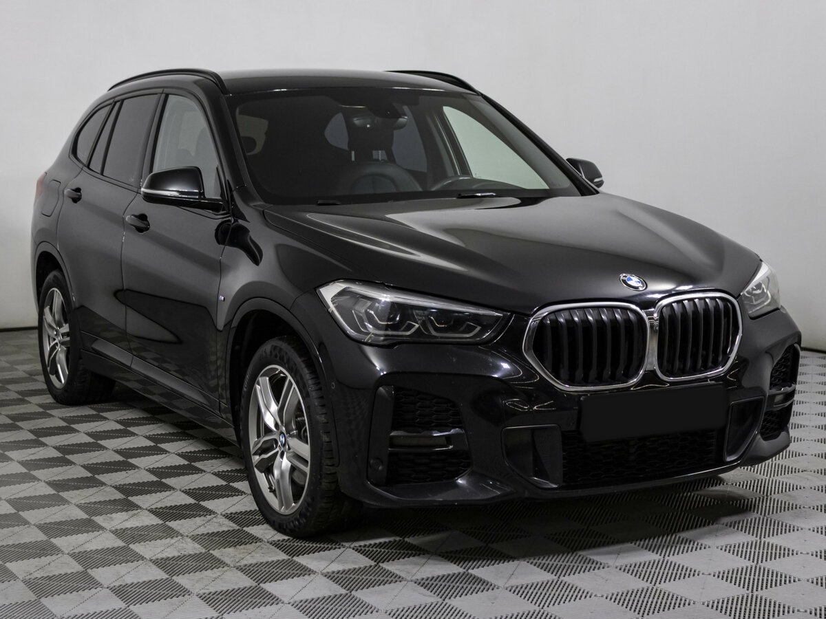 BMW X1 с пробегом — 2020 год. Фото: #2