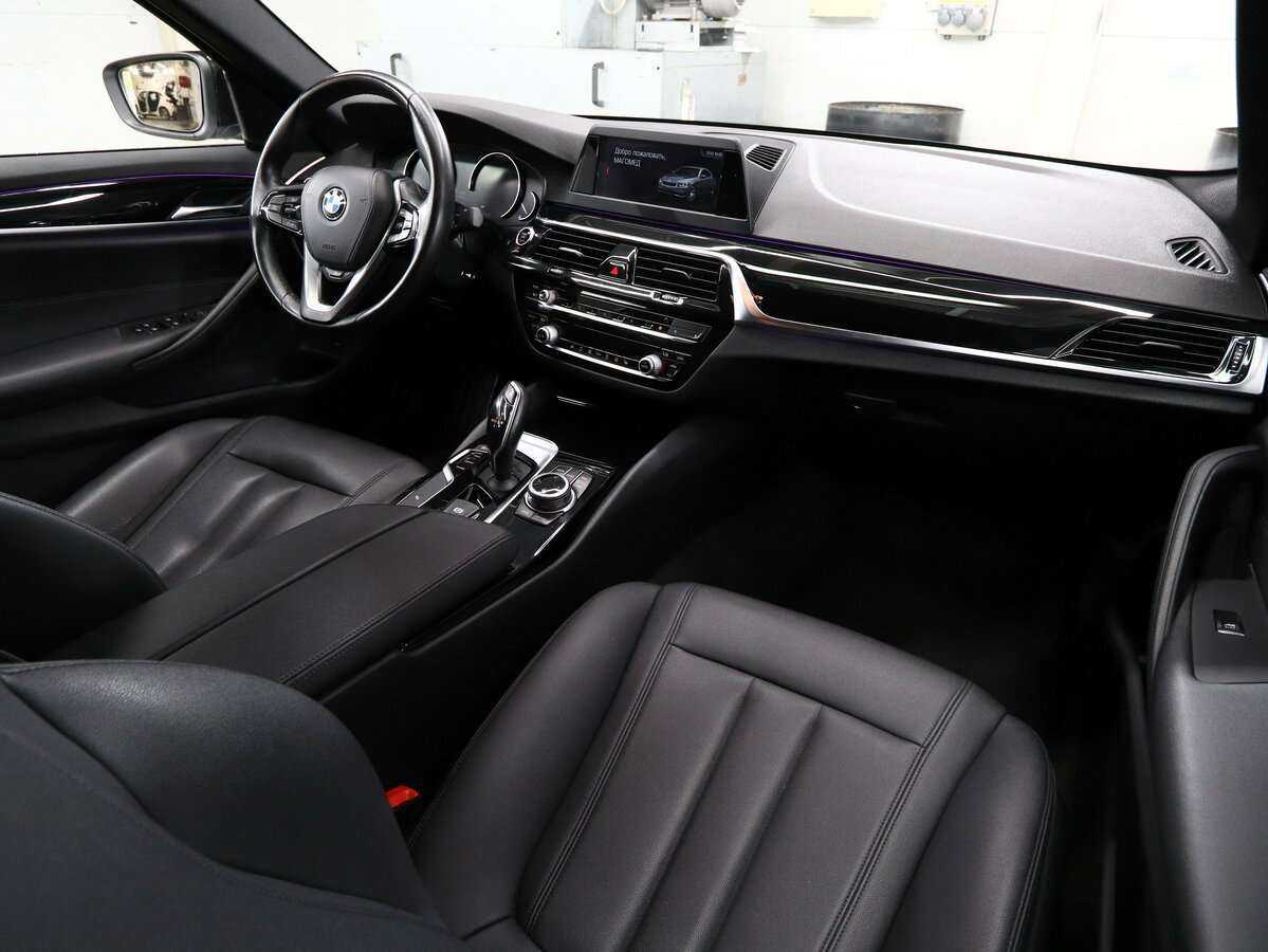 BMW 5 серии с пробегом — 2017 год. Фото: #7