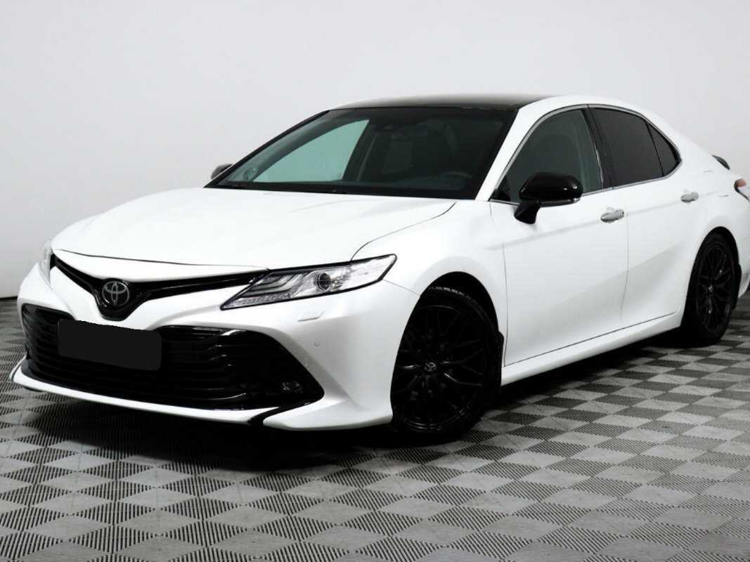 Toyota Camry с пробегом — 2020 год. Посмотреть фото