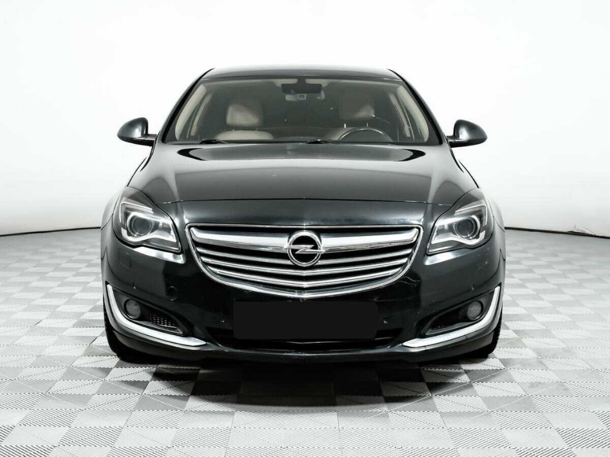 Opel Insignia с пробегом — 2014 год. Фото: #1