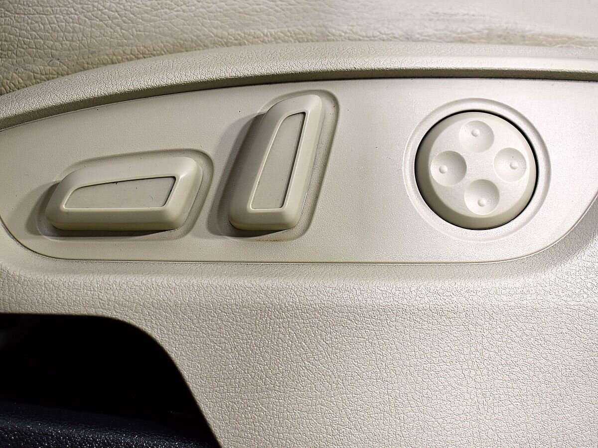 Audi Q7 с пробегом — 2007 год. Фото: #8