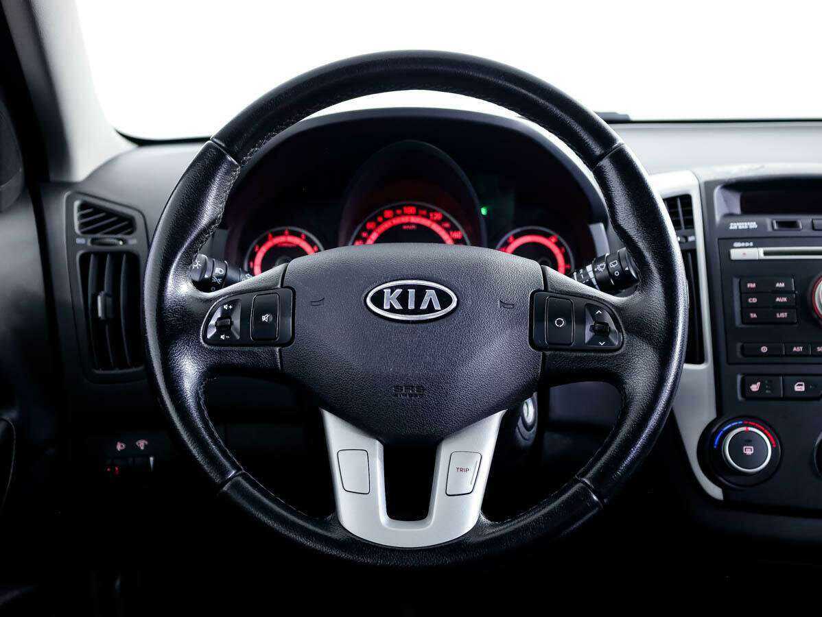 Kia Ceed с пробегом — 2011 год. Фото: #16