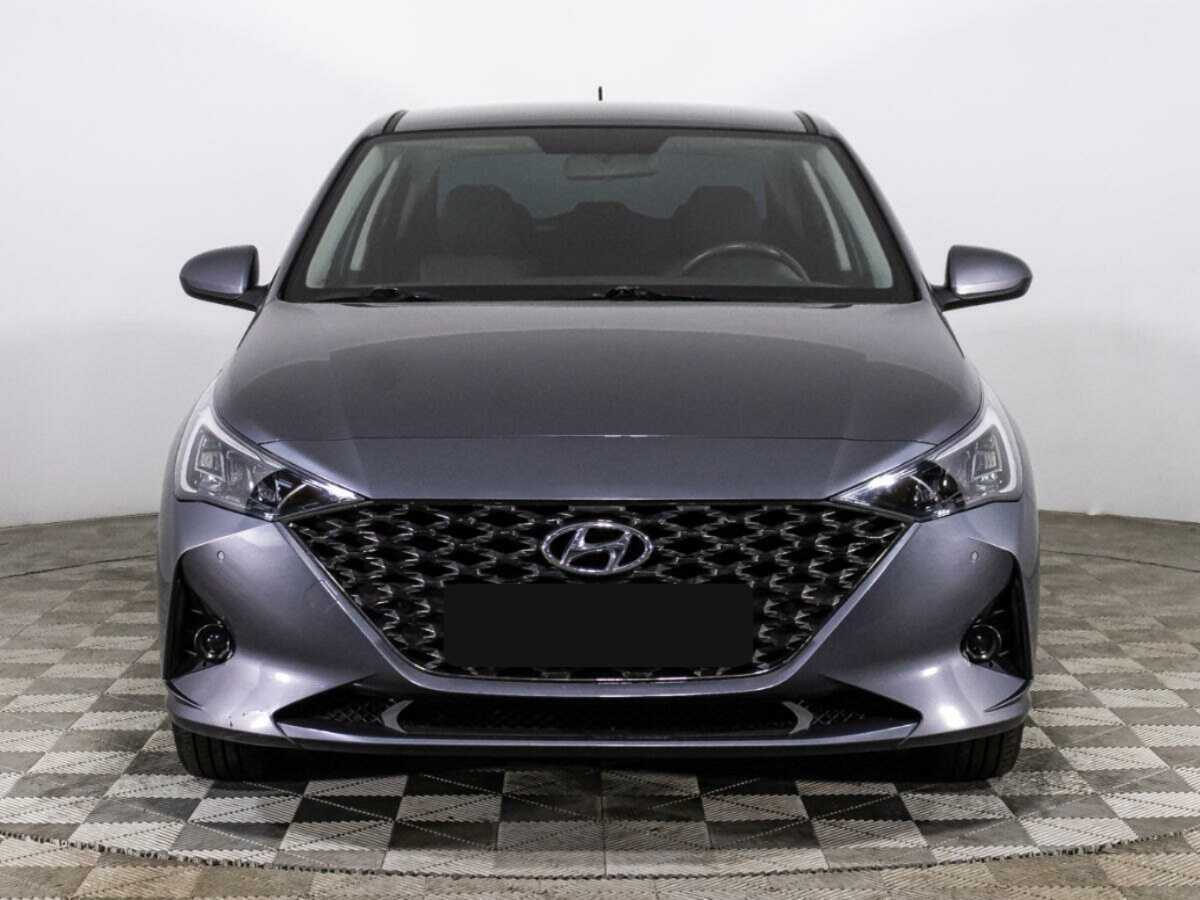 Hyundai Solaris с пробегом — 2021 год. Фото: #1