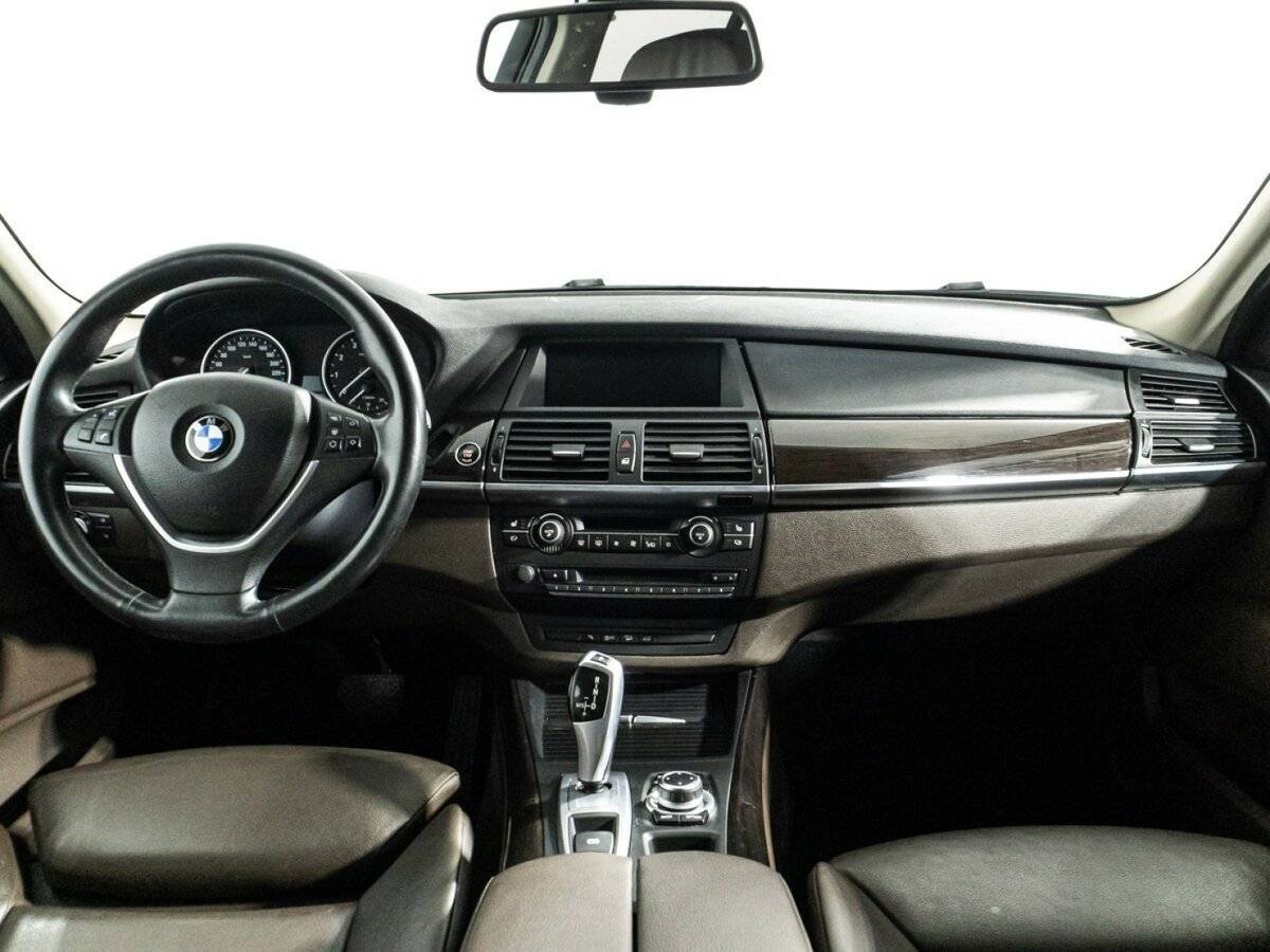 BMW X5 с пробегом — 2013 год. Фото: #12