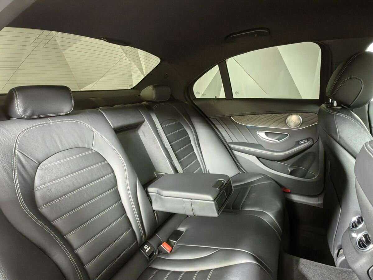 Mercedes-Benz C-Класс с пробегом — 2015 год. Фото: #12