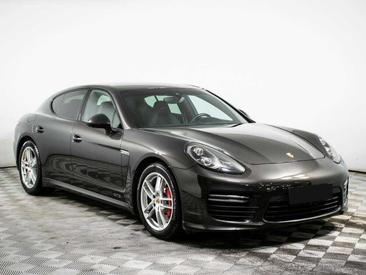 Porsche Panamera с пробегом — 2015 год. Фото: #2