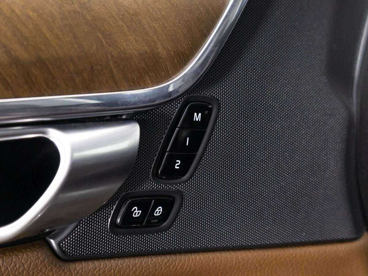 Volvo S90 с пробегом — 2019 год. Фото: #16
