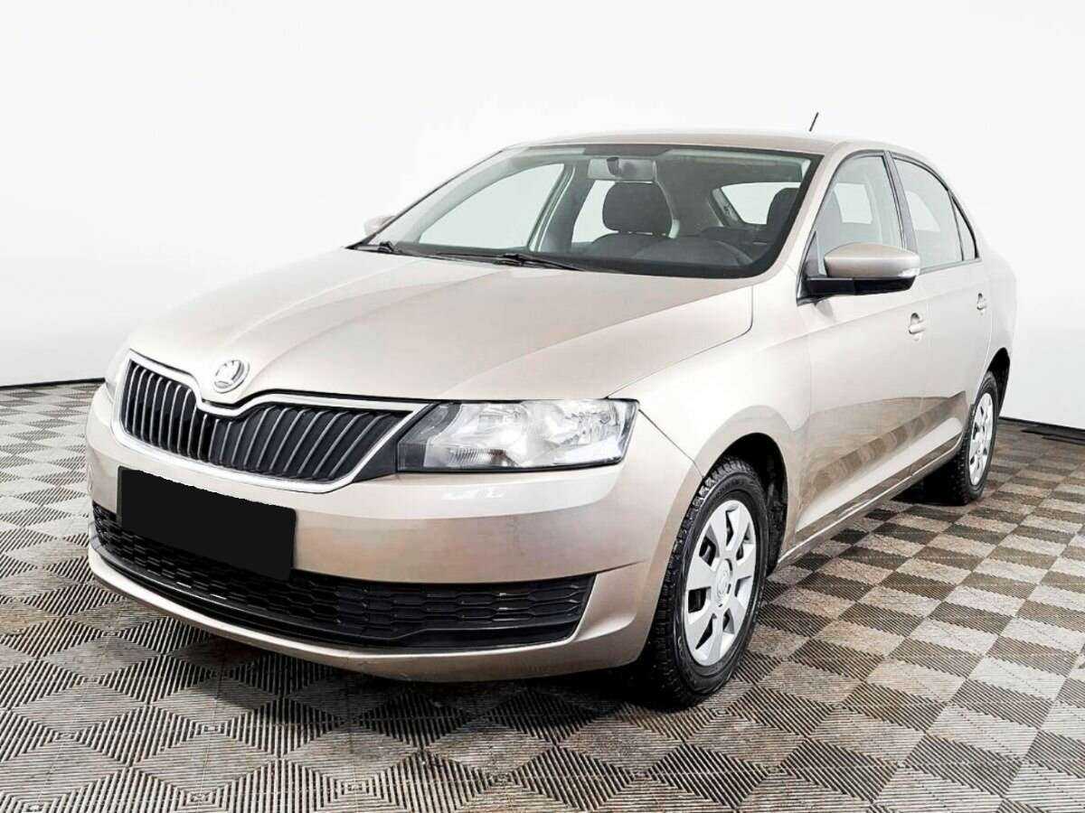 Skoda Rapid с пробегом — 2018 год. Посмотреть фото