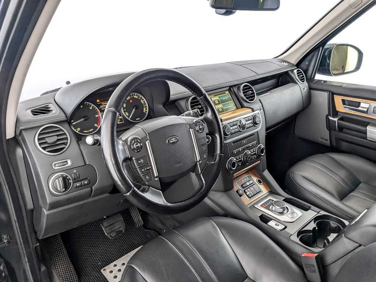 Land Rover Discovery с пробегом — 2014 год. Фото: #15