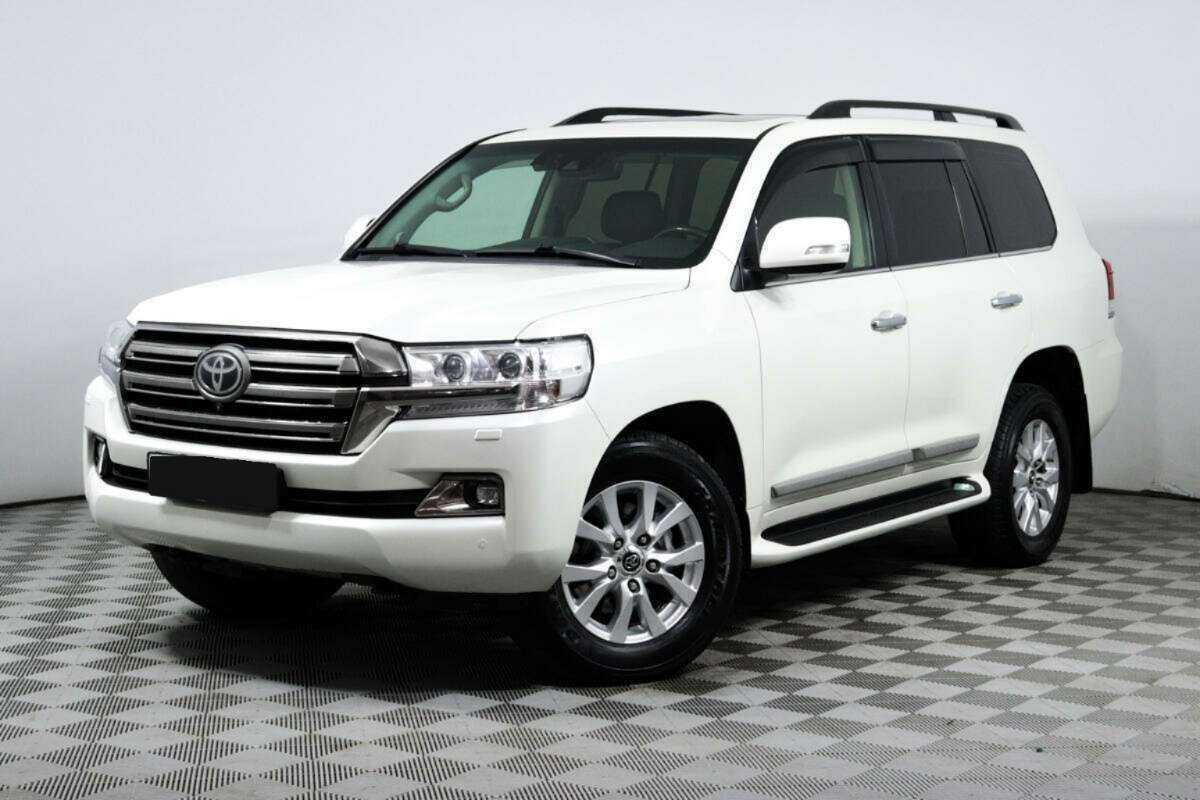 Toyota Land Cruiser с пробегом — 2016 год. Посмотреть фото