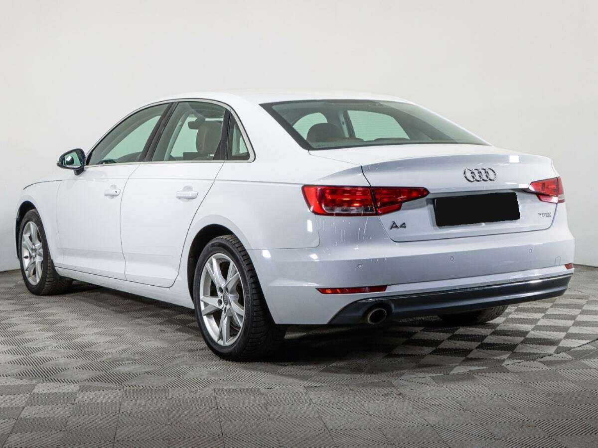 Audi A4 с пробегом — 2015 год. Фото: #5