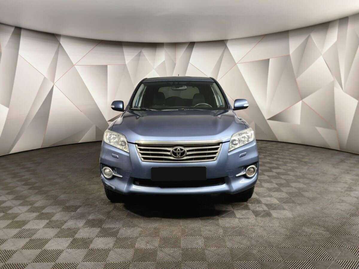 Toyota RAV4 с пробегом — 2011 год. Фото: #6