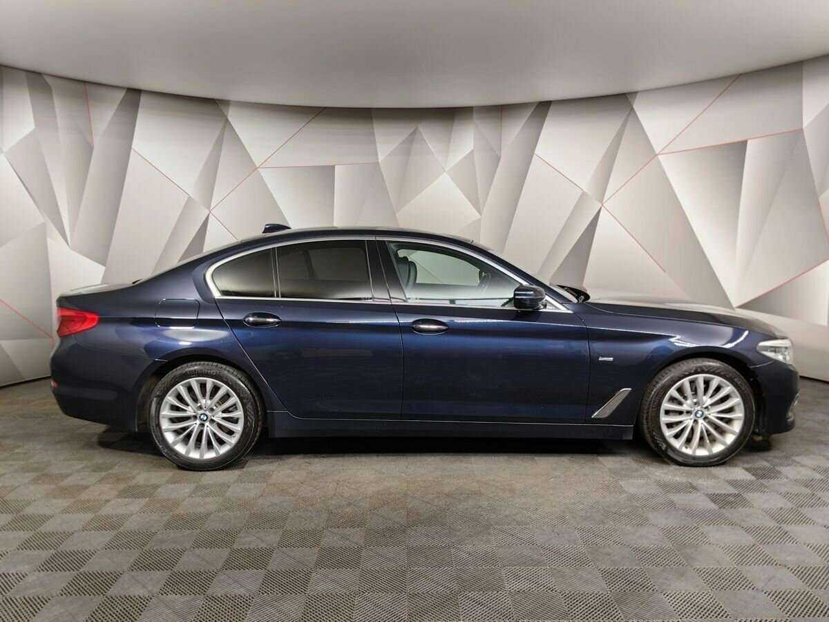 BMW 5 серии с пробегом — 2017 год. Фото: #4