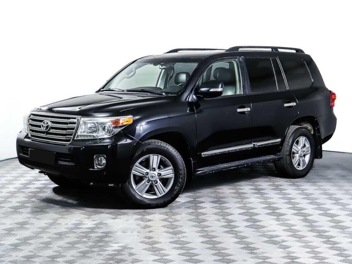 Toyota Land Cruiser с пробегом — 2012 год. Фото: #0