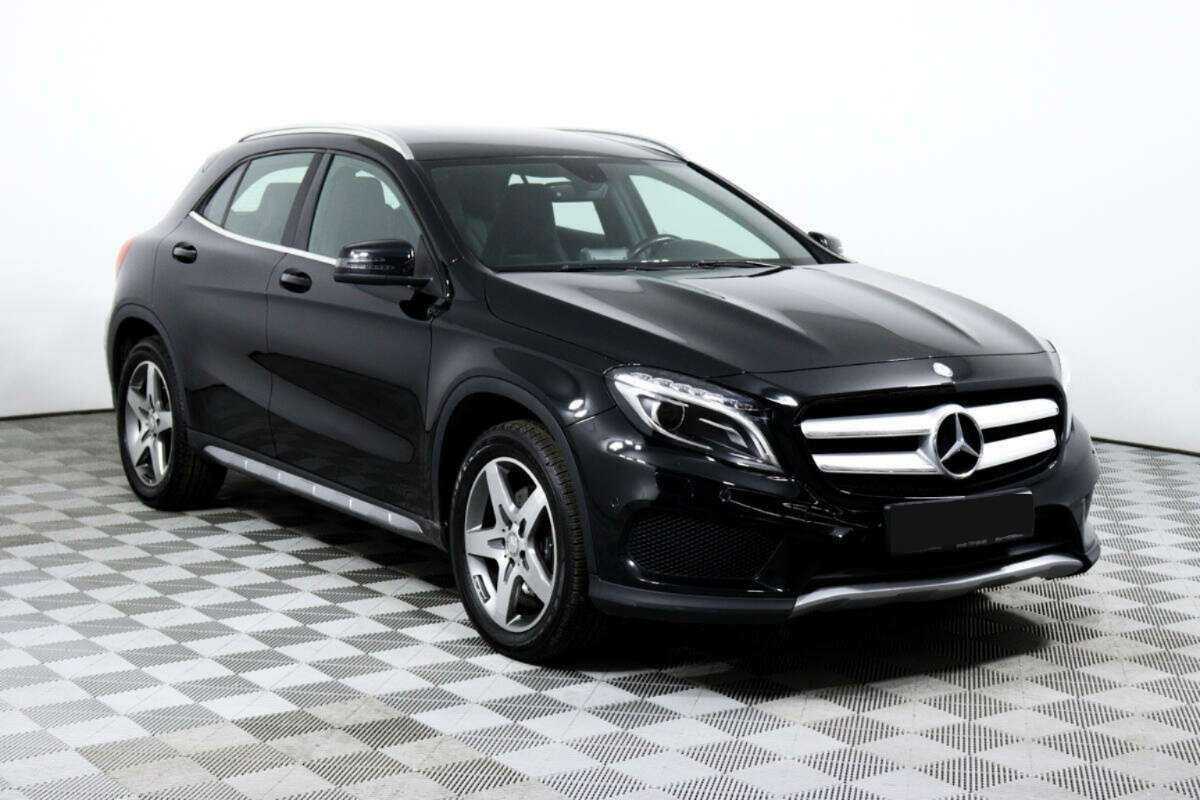 Mercedes-Benz GLA с пробегом — 2015 год. Фото: #2