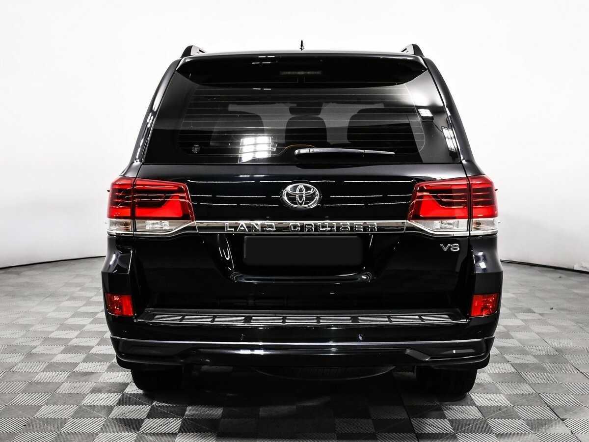 Toyota Land Cruiser с пробегом — 2017 год. Фото: #5
