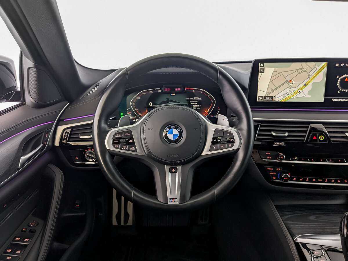 BMW 5 серии с пробегом — 2021 год. Фото: #13