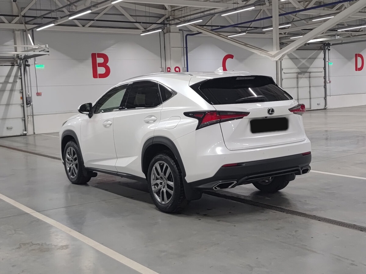Lexus NX с пробегом — 2018 год. Фото: #6