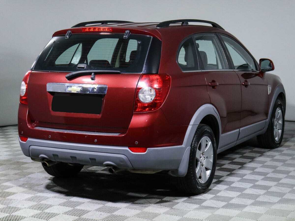Chevrolet Captiva с пробегом — 2008 год. Фото: #3